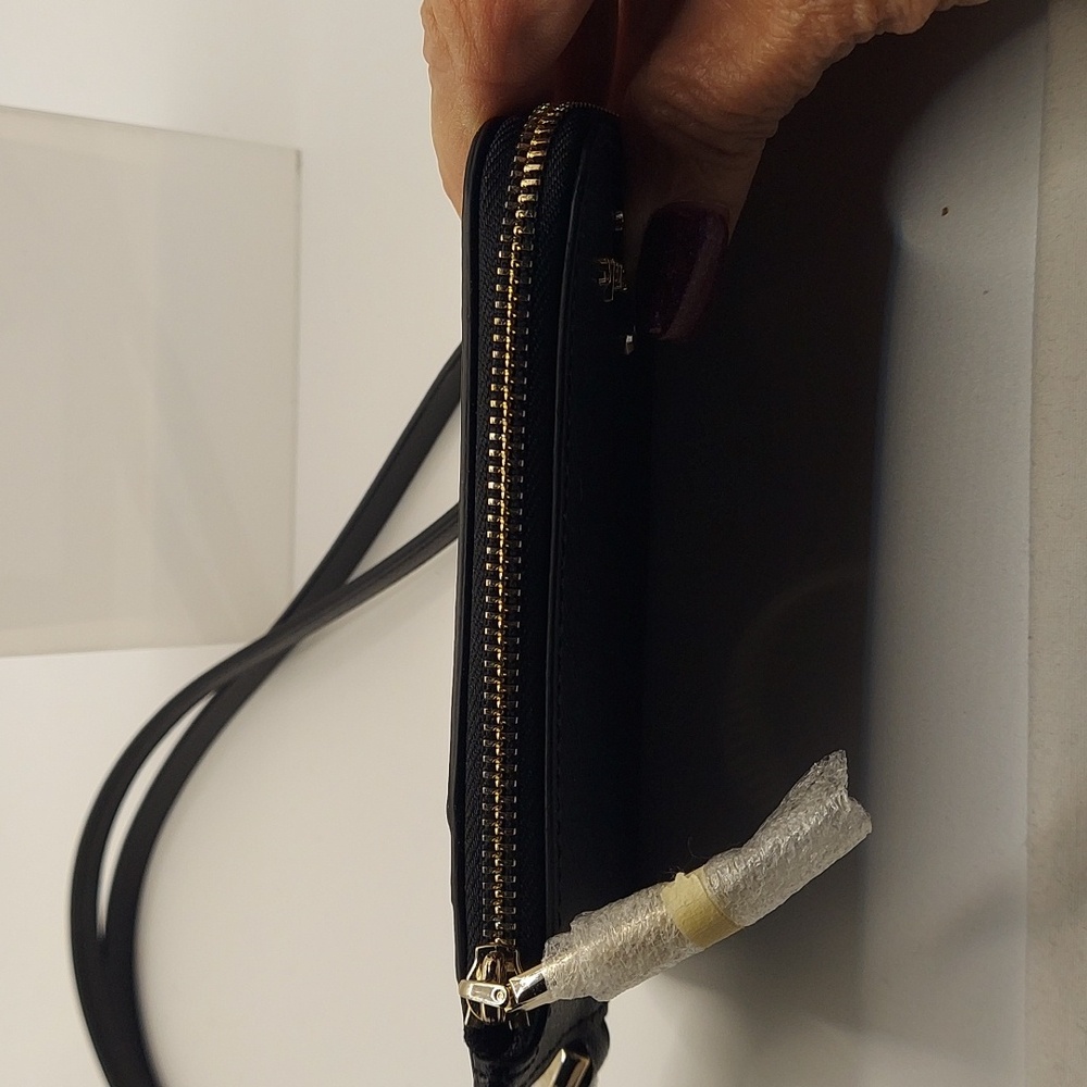 KATE SPADE BLACK CAMERON CARDCASE LANYARD NWT - Picture 3 of 5
